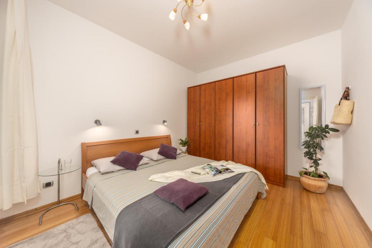 Terra Magica Deluxe Apartment Or Room With Private Parking, Terrace And Sea View Rijeka Exterior foto